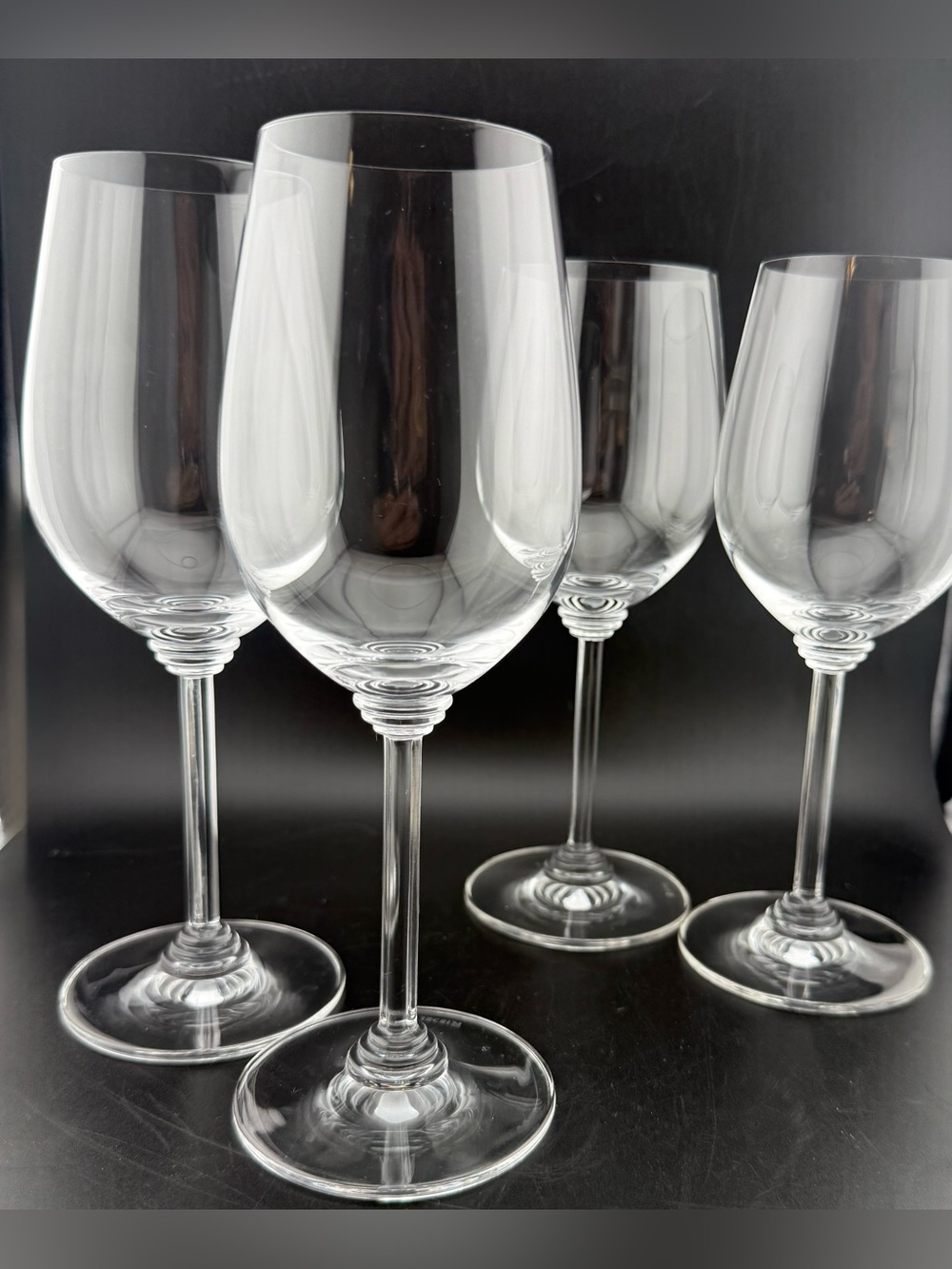 4 Riedel Viognier  Wine glasses. 2 (12oz) 2 (13oz)